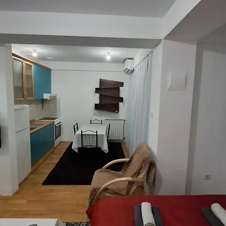 Romansa Apartment