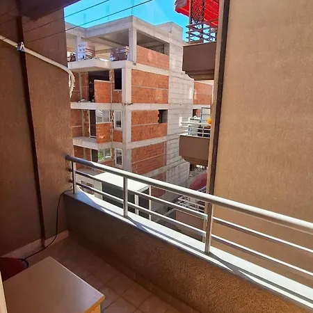 Romansa Apartment