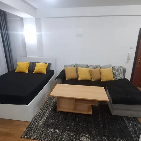 Romansa شقة سكوبجي
