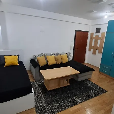 Romansa * سكوبجي