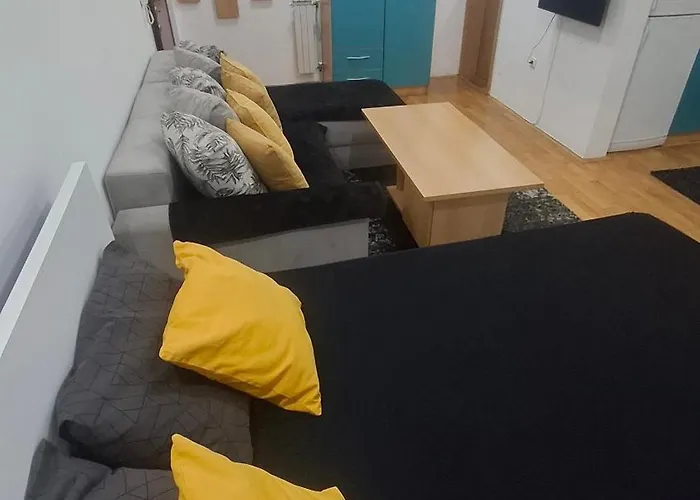 Romansa Apartament *