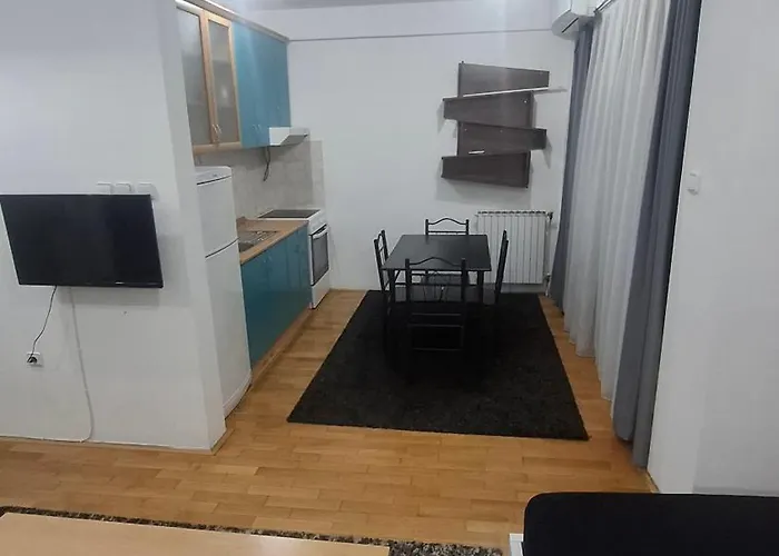 Apartament Romansa