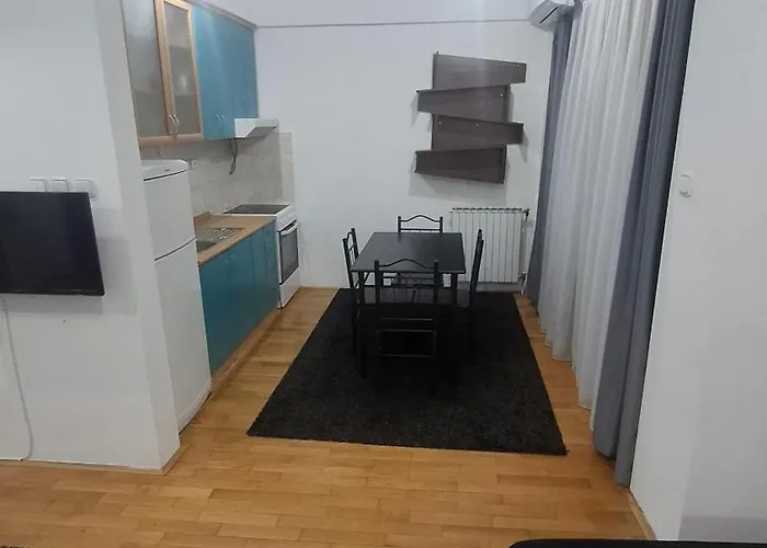 Apartament Romansa